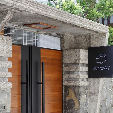 My Way House 好巷一弄民宿 Bed & Breakfast Tainan Exterior photo